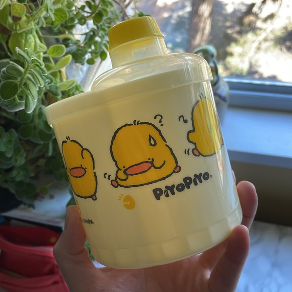 Vintage 1990's Rare Piyo Piyo Chan plastic organizer - Picture 1 of 10